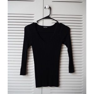 Black Ribbed V-Neck Long Sleeve Top - Express
